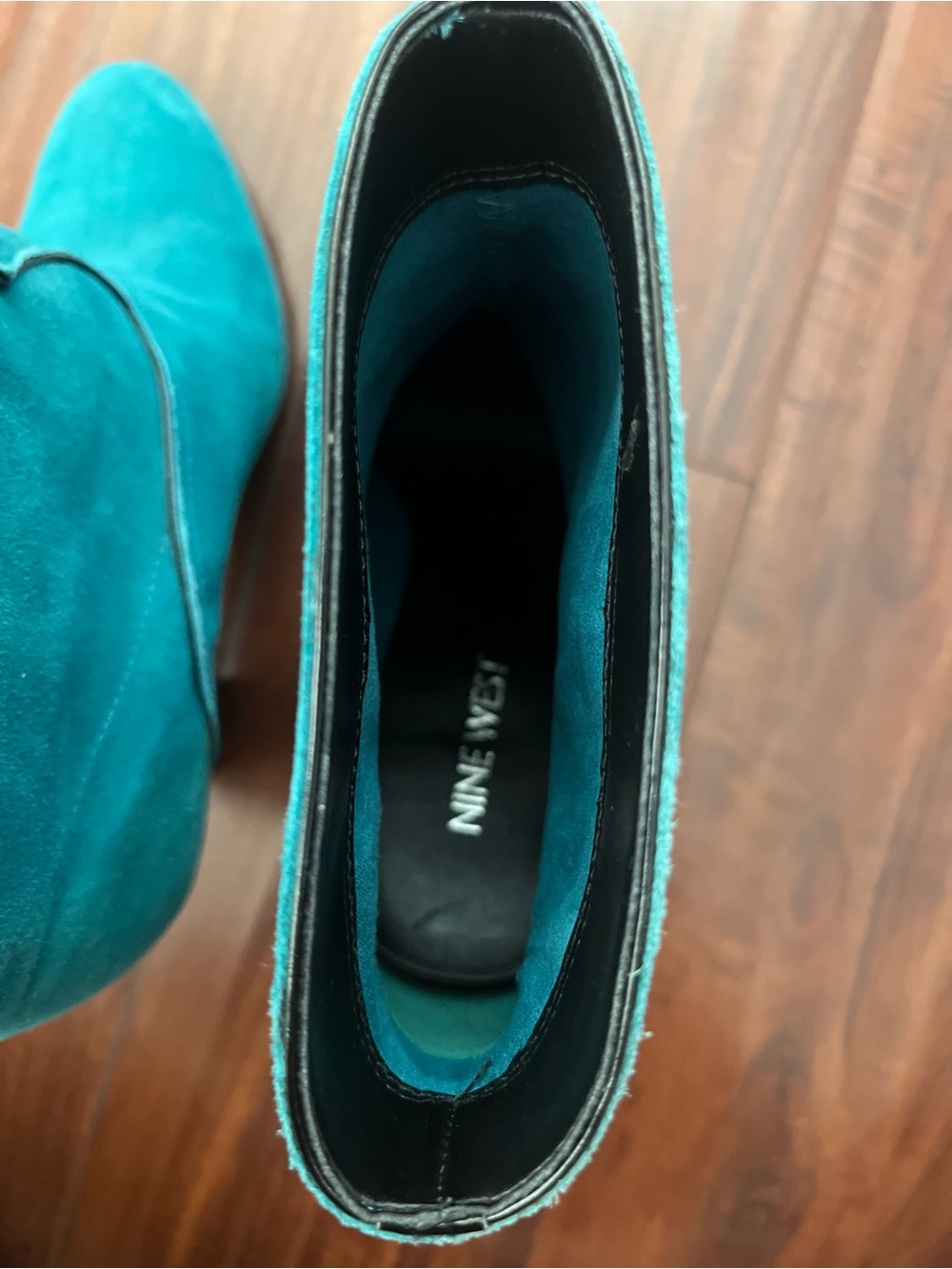 Turquoise Faux Suede Women’s Ankle Boots - Stylish Western-Inspired Heel - Picture 9 of 11